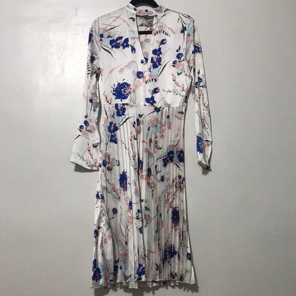 ASOS DESIGN pleated midi dress long sleeve - Picture 5 of 9